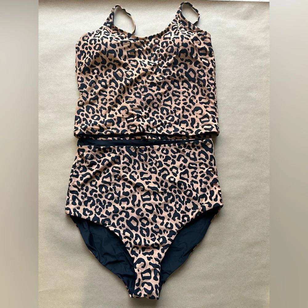 Leopard Print Kids Swimwear - Picture 3 of 7